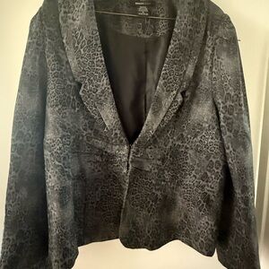 Robert Louis Gray Animal Print Button Up Blazer